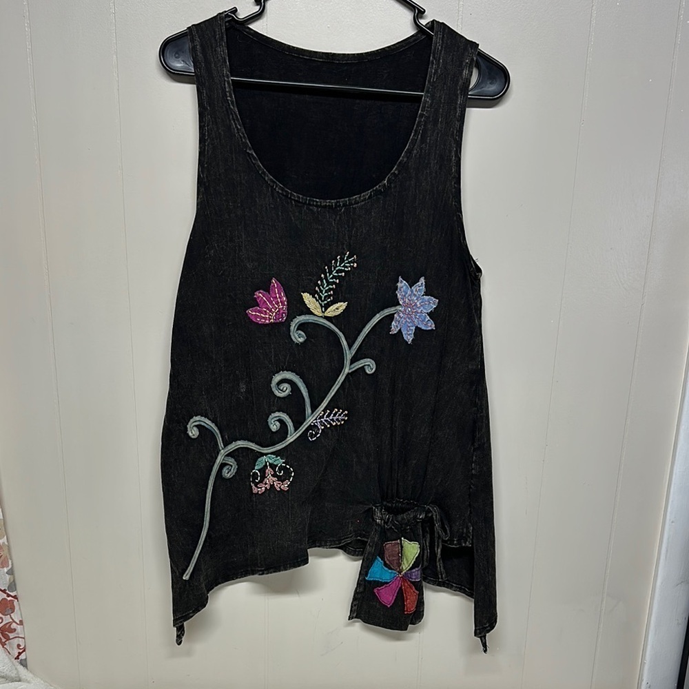Black Asymmetrical Embellished Sleeveless Tank Top - Picture 1 of 6